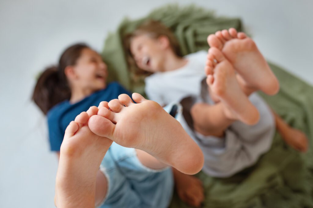 Cómo elegir el calzado barefoot adecuado para tus hijos/as